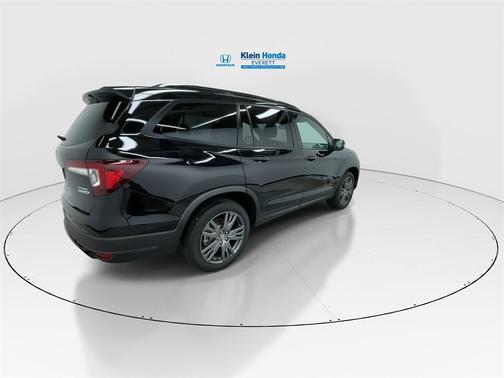 2022 Honda Pilot AWD Sport