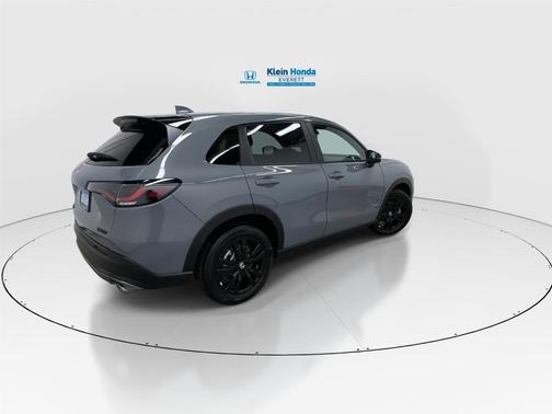Urban Gray Pearl 2026 Honda HR-V Sport