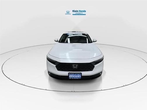 Platinum White Pearl 2026 Honda Accord Hybrid Touring