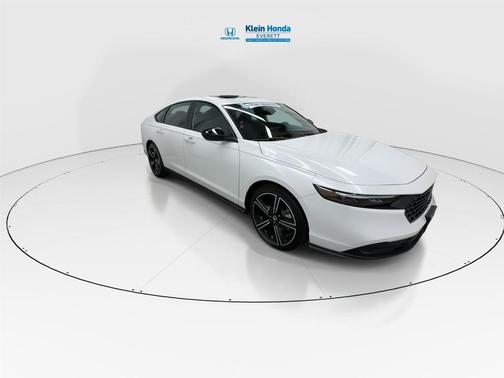 Platinum White Pearl 2026 Honda Accord Hybrid Sport