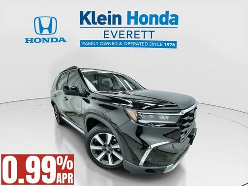 2023 Honda Pilot Touring 8-Passenger