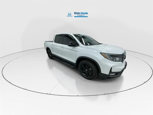 2022 Honda Ridgeline Black