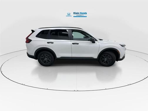 Platinum White Pearl 2026 Honda CR-V Hybrid TrailSport