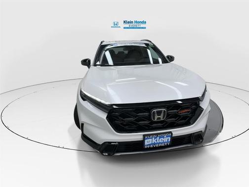 Platinum White Pearl 2026 Honda CR-V Hybrid TrailSport