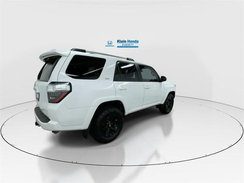 2020 Toyota 4Runner SR5