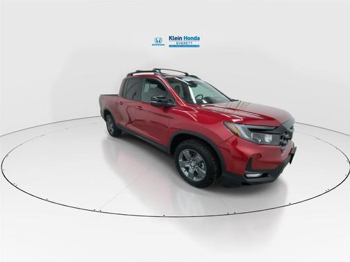 Burgundy / Black 2025 Honda Ridgeline TrailSport