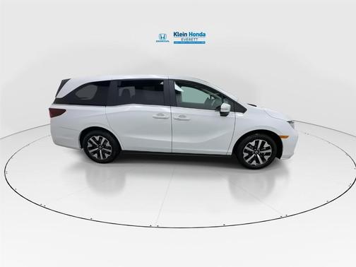 Platinum White Pearl 2026 Honda Odyssey EX-L