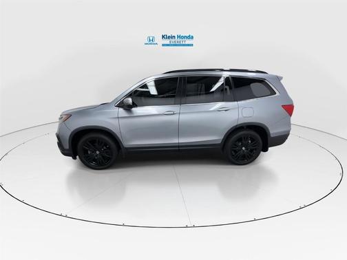 Lunar Silver Metallic 2022 Honda Pilot Special Edition