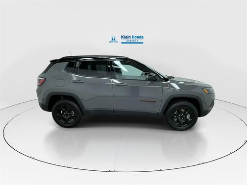 2023 Jeep Compass Trailhawk