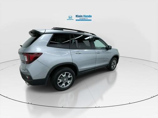 2022 Honda Passport AWD TrailSport