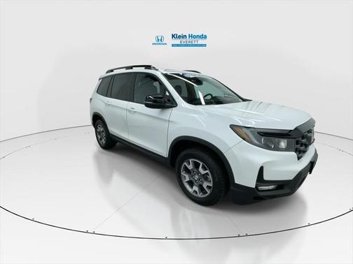 2022 Honda Passport AWD TrailSport