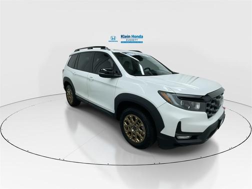 2022 Honda Passport AWD TrailSport