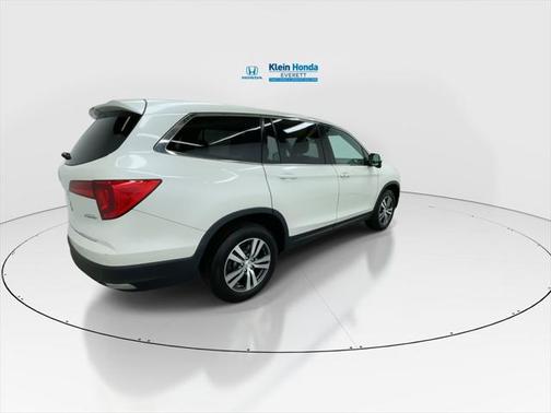 2018 Honda Pilot EX