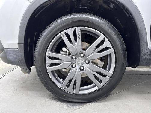 Lunar Silver Metallic 2021 Honda Passport EX-L