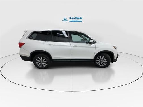 White Diamond Pearl 2019 Honda Pilot EX-L