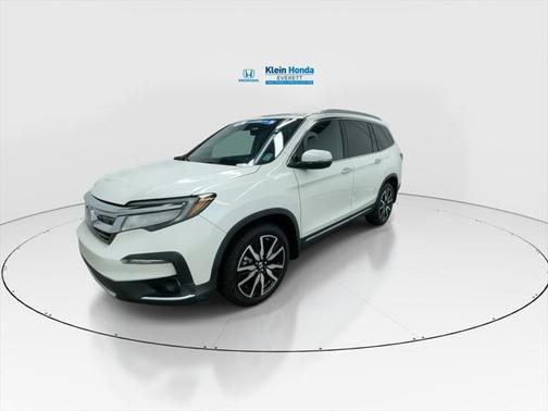 2019 Honda Pilot Touring 8-Passenger