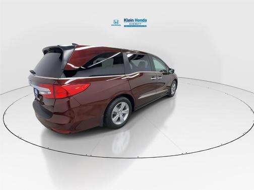 Deep Scarlet Pearl 2020 Honda Odyssey EX