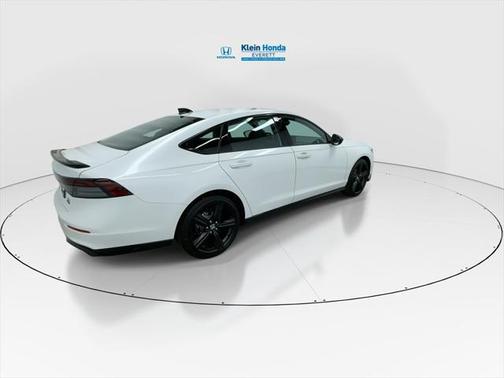 2025 Honda Accord Hybrid Base