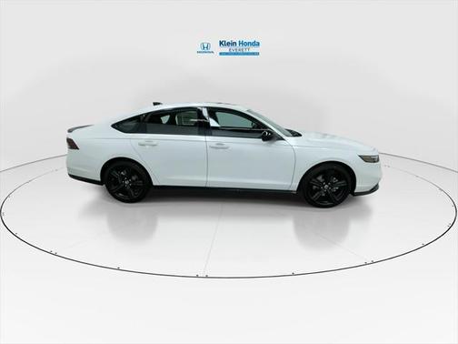 2025 Honda Accord Hybrid Base