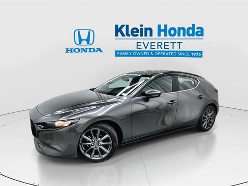 Machine Gray Metallic 2023 Mazda Mazda3 FWD w/Preferred Package