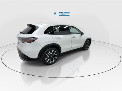 Platinum White Pearl 2026 Honda HR-V EX-L