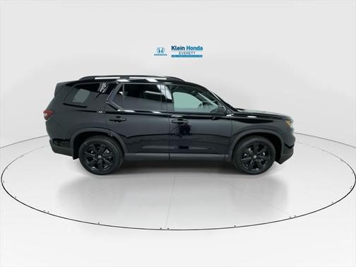 2025 Honda Pilot Black Edition