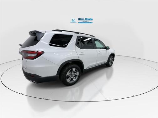 Platinum White Pearl 2026 Honda Pilot EX-L