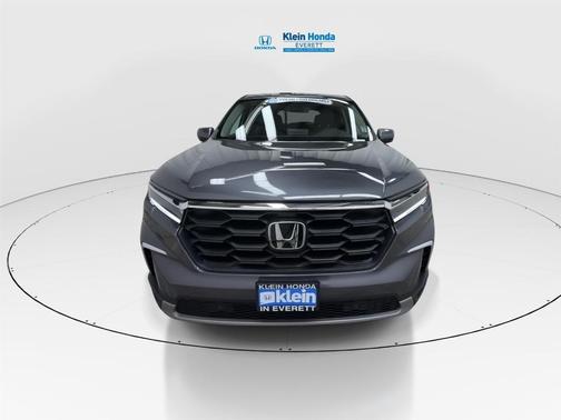 Modern Steel Metallic 2025 Honda Pilot Sport