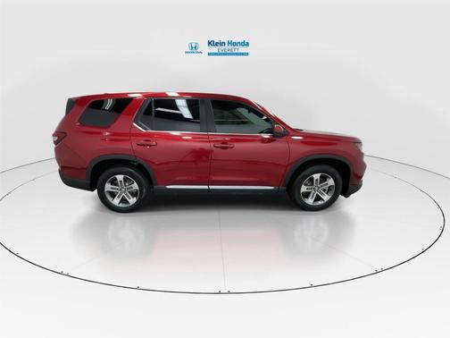 Radiant Red Metallic II 2024 Honda Pilot EX-L 7-Passenger