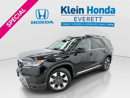 Crystal Black Pearl 2026 Honda Pilot Touring