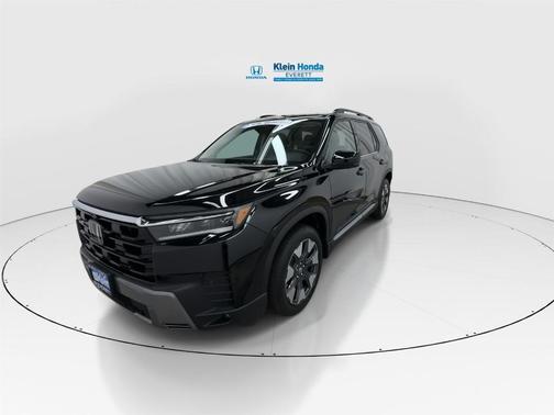 Crystal Black Pearl 2026 Honda Pilot Touring