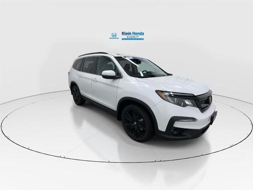 Platinum White Pearl 2022 Honda Pilot Special Edition