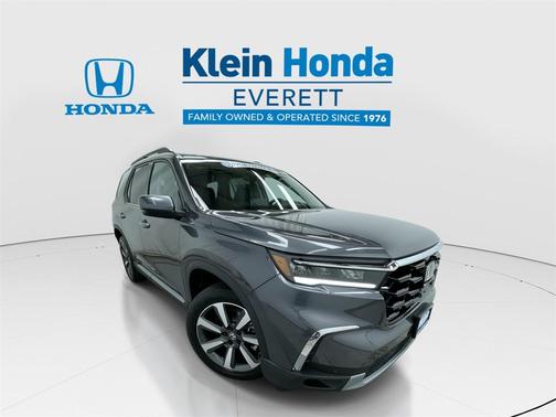 2025 Honda Pilot Touring 8-Passenger