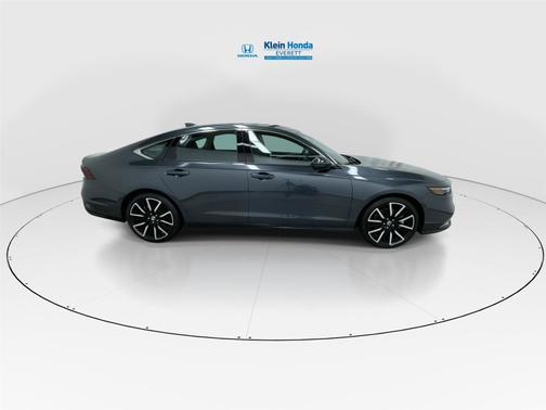 2025 Honda Accord Hybrid 