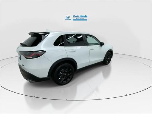 2025 Honda HR-V AWD Sport