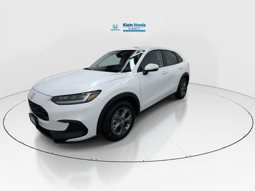 Platinum White Pearl 2027 Honda HR-V LX