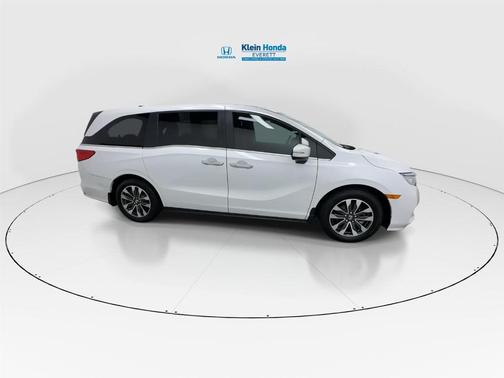 Platinum White Pearl 2024 Honda Odyssey EX-L