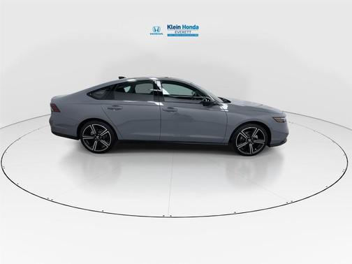 Urban Gray Pearl 2026 Honda Accord SE