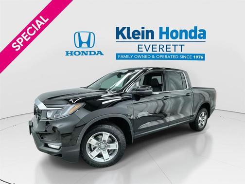 Crystal Black Pearl 2026 Honda Ridgeline RTL Truck