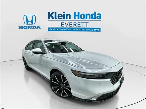 2025 Honda Accord Hybrid Touring