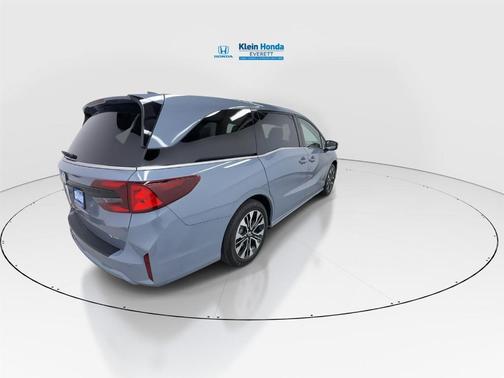 Sonic Gray Pearl 2026 Honda Odyssey Elite