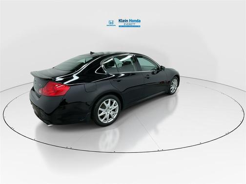 2013 INFINITI G37x Base