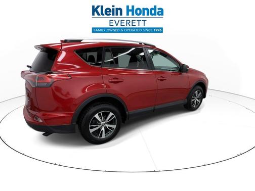 Barcelona Red Metallic 2016 Toyota RAV4 XLE