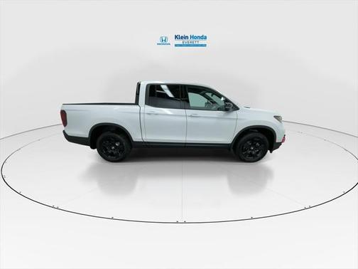 2025 Honda Ridgeline Black