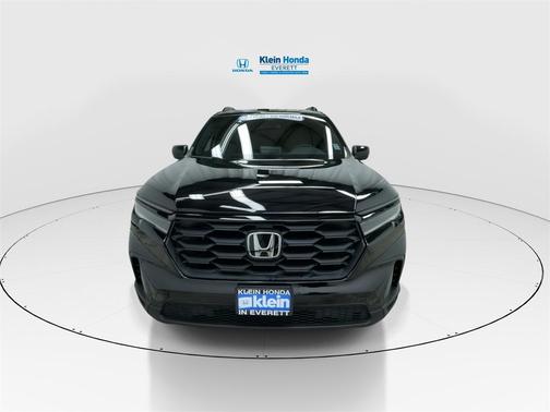 2023 Honda Pilot AWD Sport