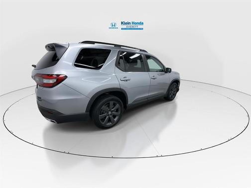 Lunar Silver Metallic 2023 Honda Pilot Sport