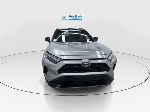 Silver Sky Metallic 2024 Toyota RAV4 Hybrid XSE