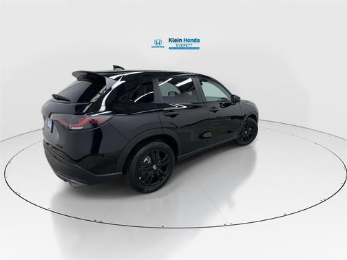 Crystal Black Pearl 2026 Honda HR-V Sport