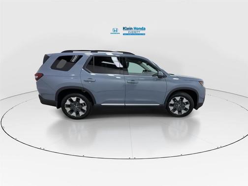 Sonic Gray Pearl 2026 Honda Pilot Elite