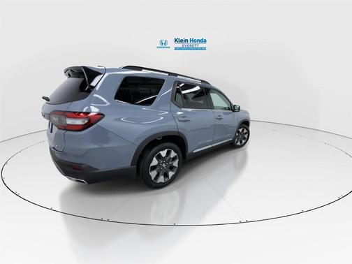 Sonic Gray Pearl 2026 Honda Pilot Elite